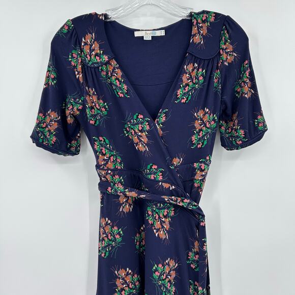 Boden True Full Wrap Midi Dress in Navy Floral Print Lightweight Womens Size 6P - Picture 4 of 13